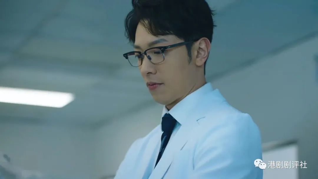 李易峰演技也有提升_李易峰在新剧中挑战反派角色，演技受赞_李易峰演技炸裂